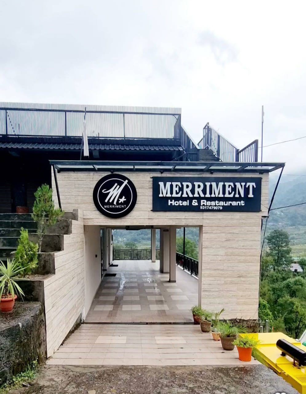 Merriment Hotel By VRB Hotels
