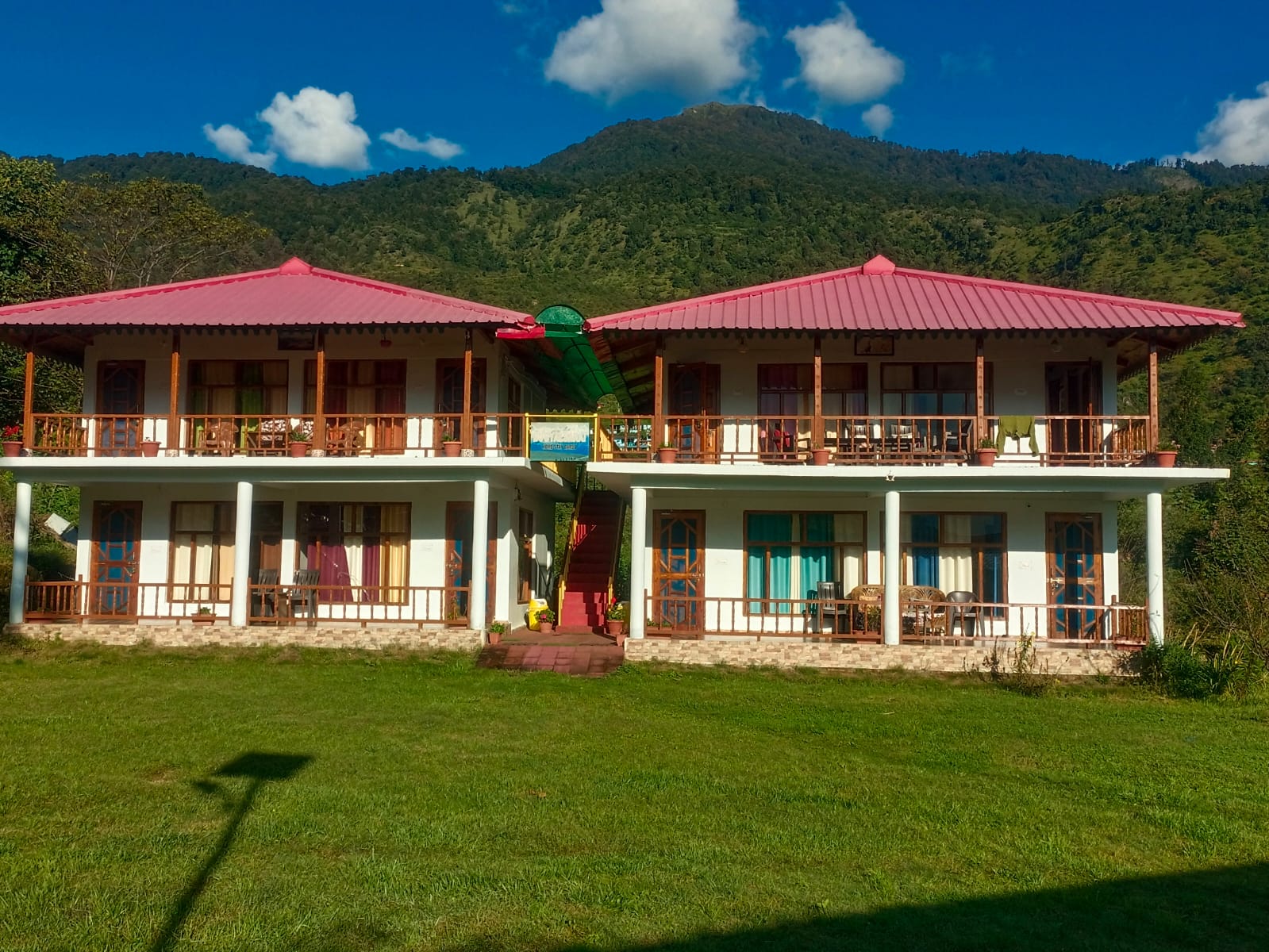 Dayra Bugyal Sarai Homestay